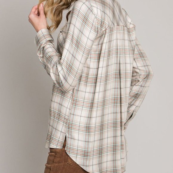 Last 1! NWT Soft Plaid Button-down Shirt - Picture 3 of 4